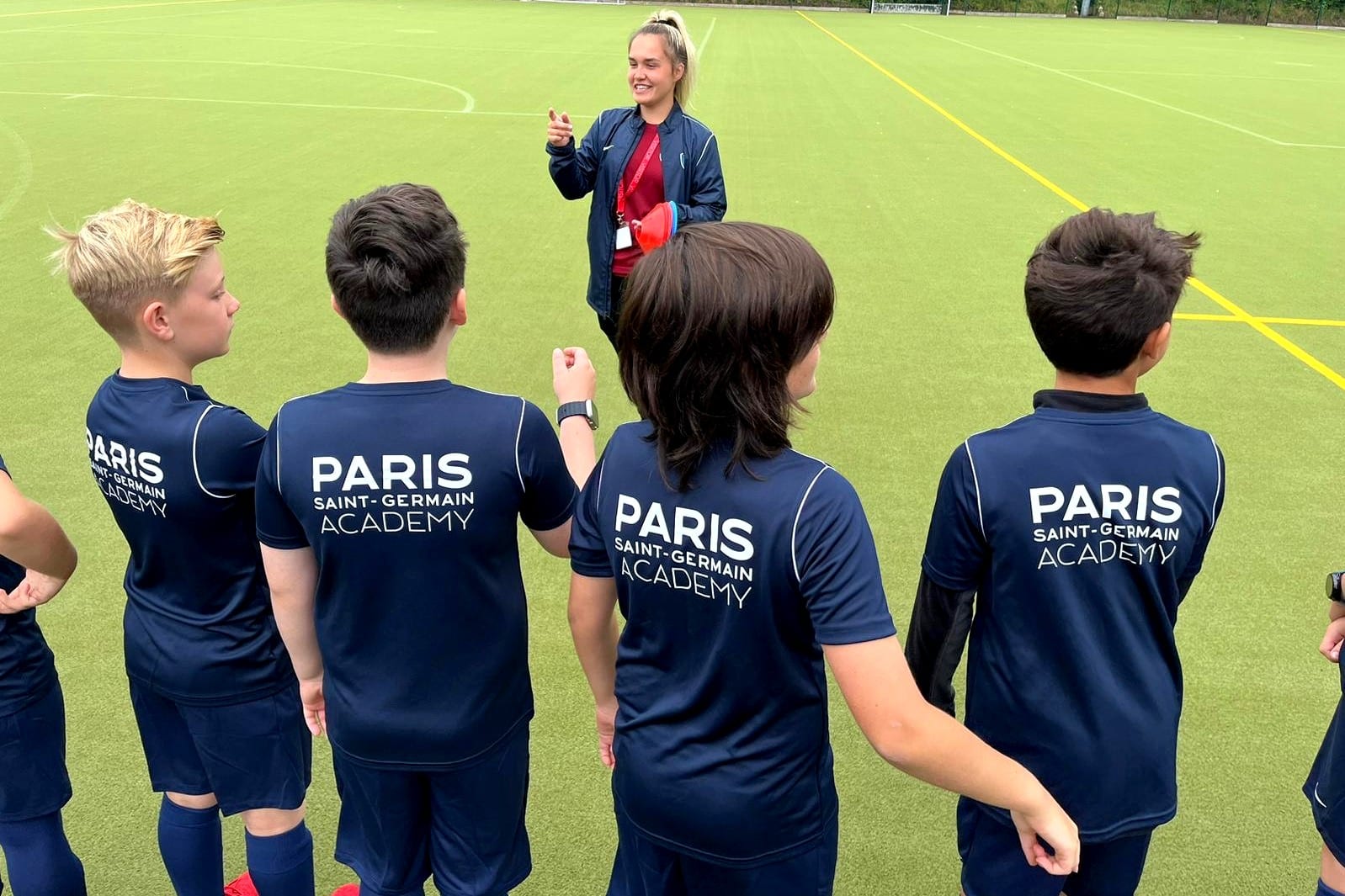English and Football in England with the Paris Saint-Germain Academy UK
